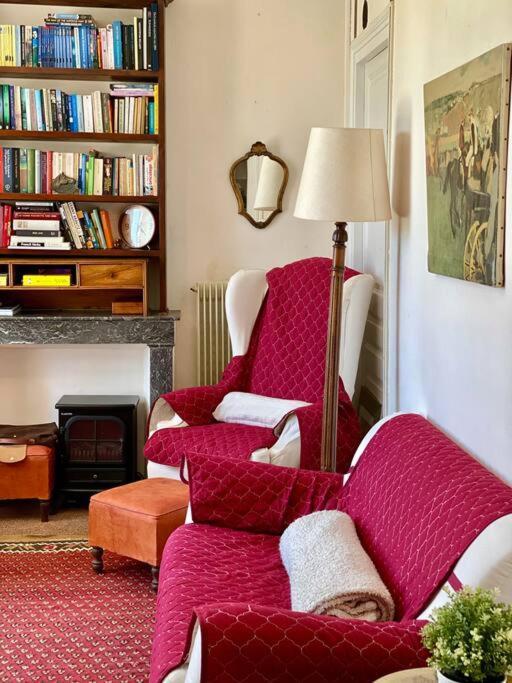 Charming Romantic Tower In Chateau Estate Ocquerre Zewnętrze zdjęcie