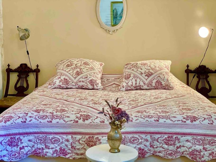 Charming Romantic Tower In Chateau Estate Ocquerre Zewnętrze zdjęcie
